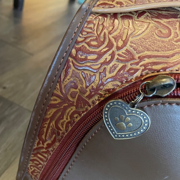 Pet Flys pet carrier - Picture 6 of 8